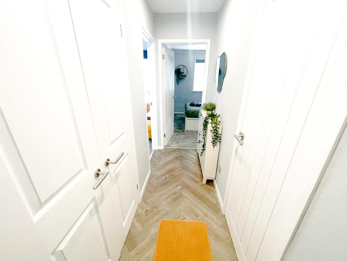 Вілла Escape To Tranquil 1 Bed, Poole Canford Magna Екстер'єр фото